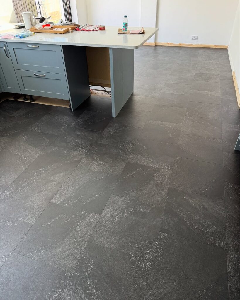 Hall Of Fame regulars Warwickshire Flooring Ltd have delivered another great fit. Our Graphite Slate colour option from our Stone & Granite range looks amazing.